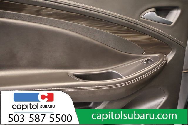 Used 2020 Buick Envision Essence image 30