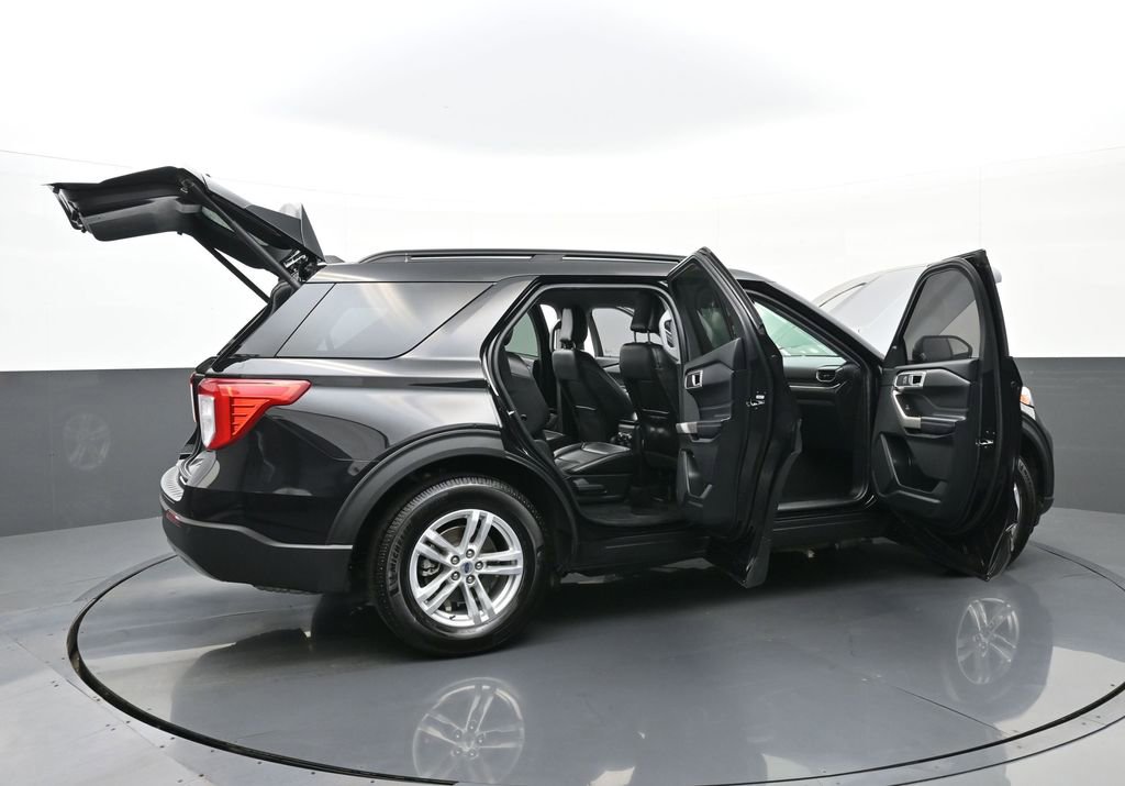 Used 2022 Ford Explorer XLT w/ Equipment Group 202A RWD image 48