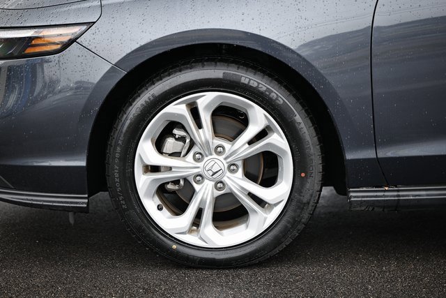 Used 2023 Honda Accord LX image 5