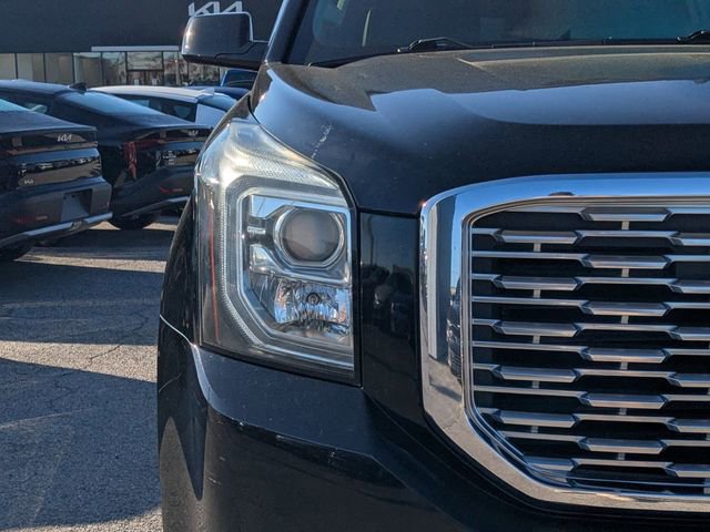 Used 2018 GMC Yukon XL Denali w/ Denali Ultimate Package AWD/4WD image 9