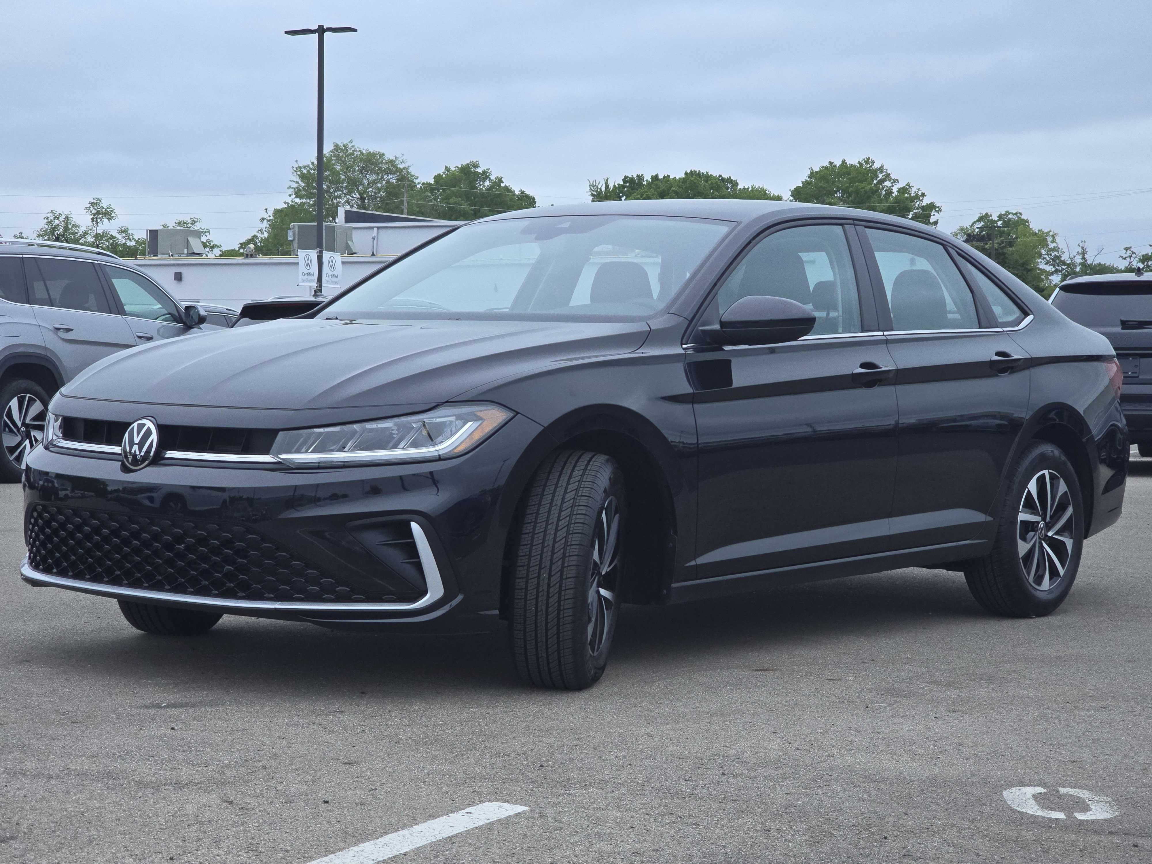 Certified 2026 Volkswagen Jetta S FWD image 3