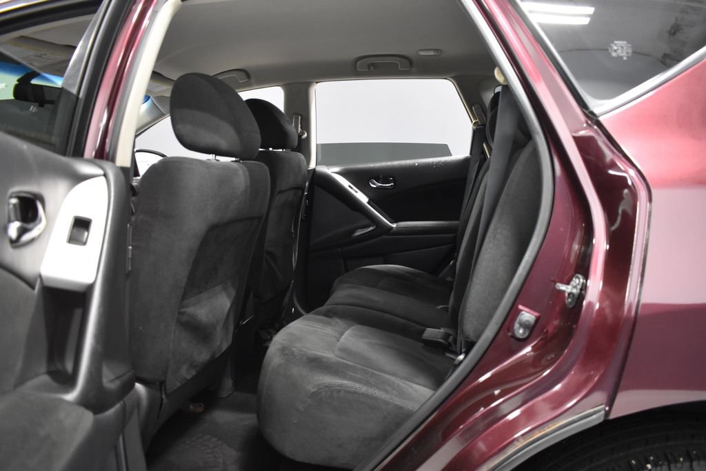 Used 2014 Nissan Murano S AWD/4WD image 25