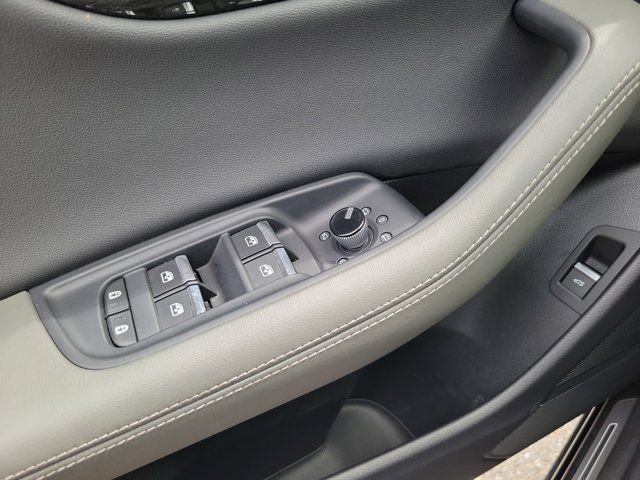 Used 2023 Audi Q8 Premium Plus w/ Premium Plus Package image 19