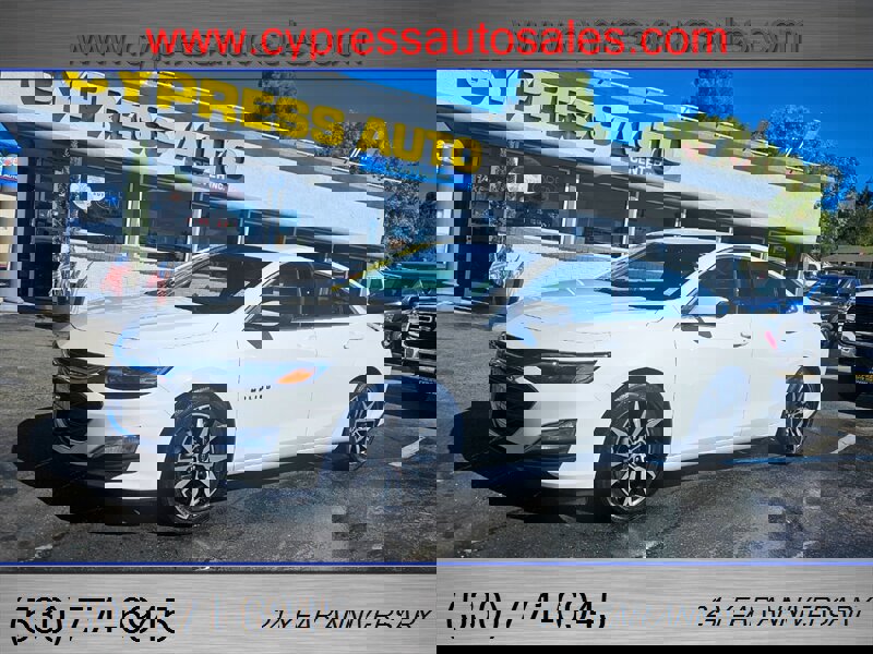 Used 2024 Chevrolet Malibu RS image 1