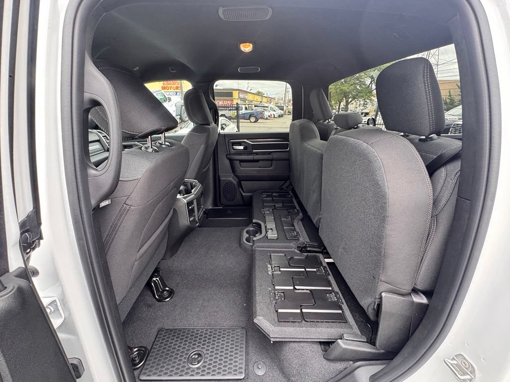New 2026 RAM 2500 Big Horn AWD/4WD image 15