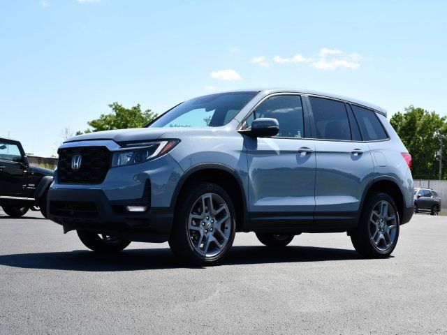 Used 2023 Honda Passport EX-L image 3