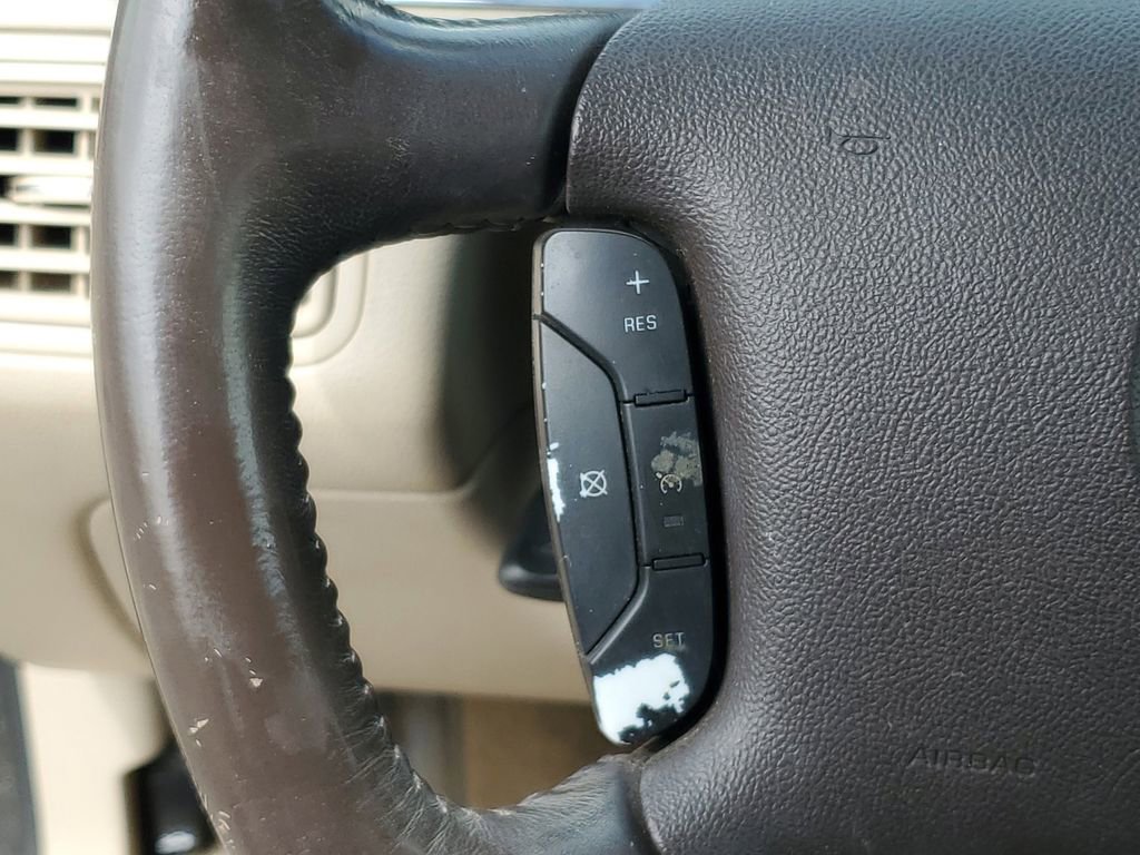 Used 2009 Buick LaCrosse CX FWD image 13