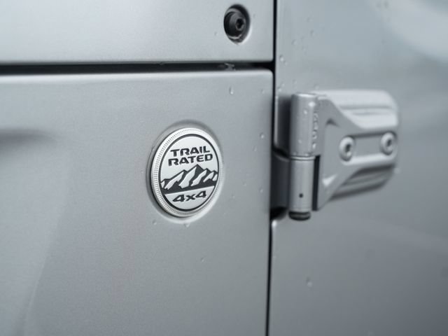 Used 2021 Jeep Wrangler Unlimited Sport AWD/4WD image 41