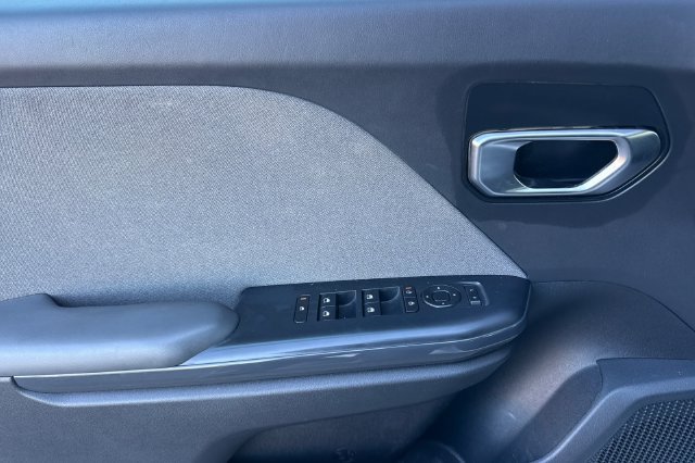 Certified 2025 Kia K4 EX FWD image 13