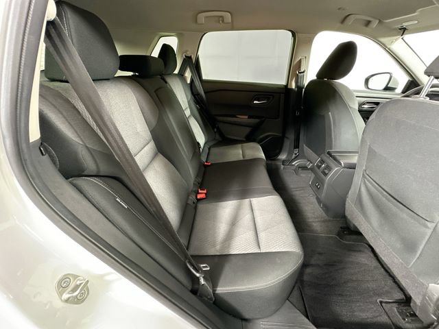 Used 2024 Nissan Rogue SV AWD/4WD image 26