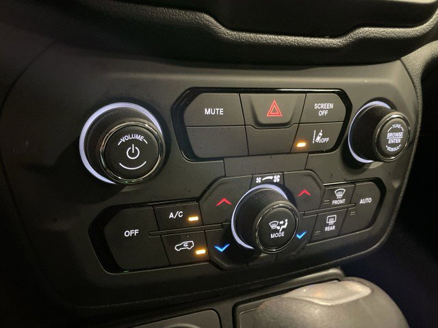 Used 2023 Jeep Renegade Altitude w/ Sun/Sound Group image 23