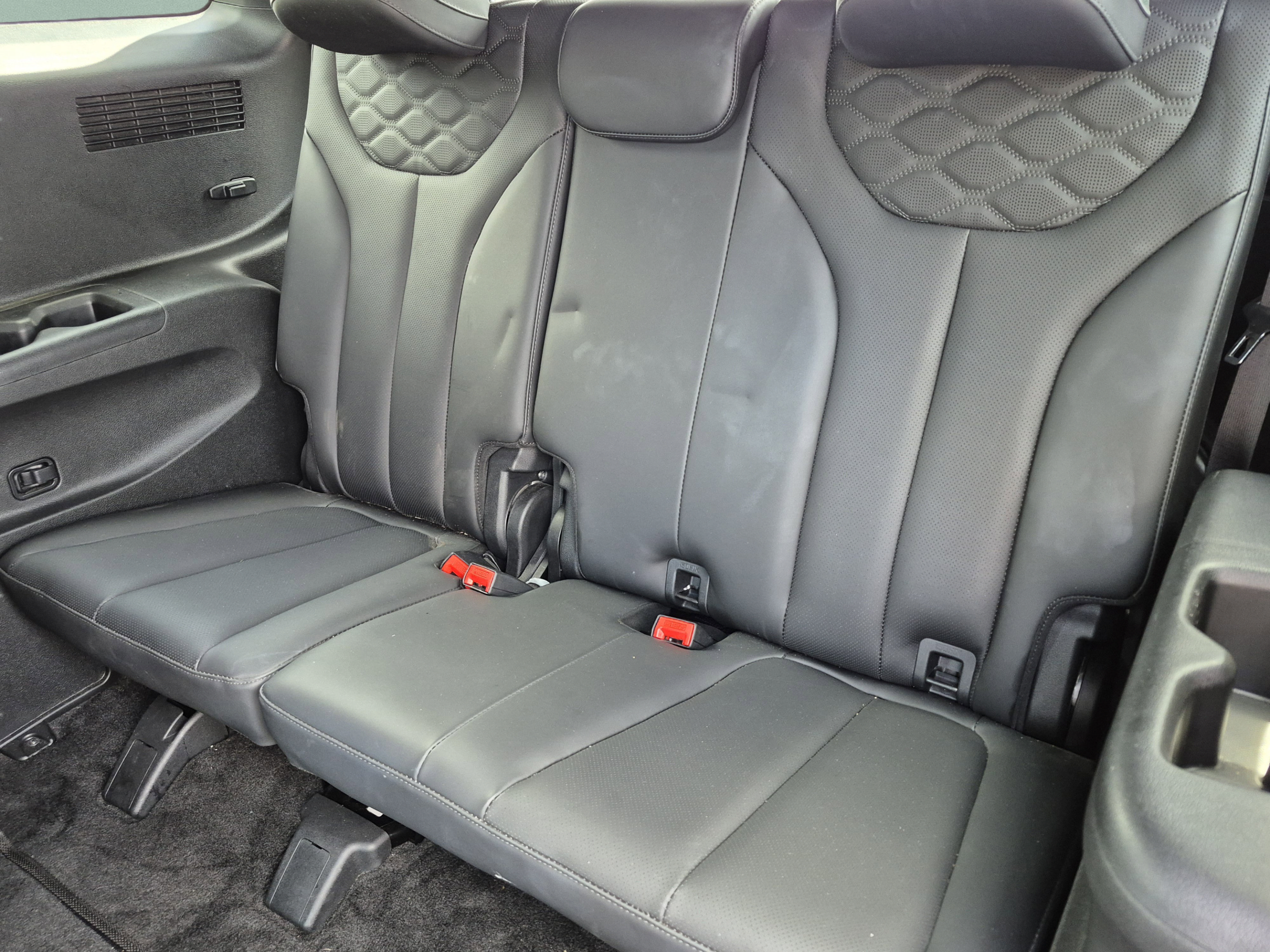 Used 2022 Hyundai Palisade Calligraphy w/ Cargo Package FWD image 19