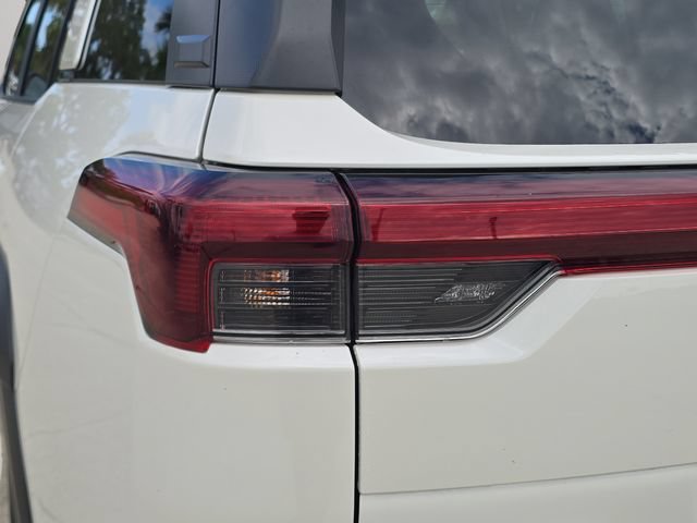 Used 2026 Subaru Outback Limited AWD/4WD image 7
