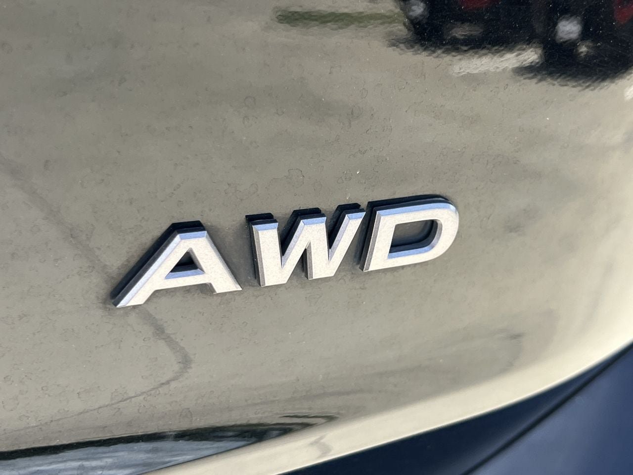 Used 2025 Nissan Rogue SV AWD/4WD image 5