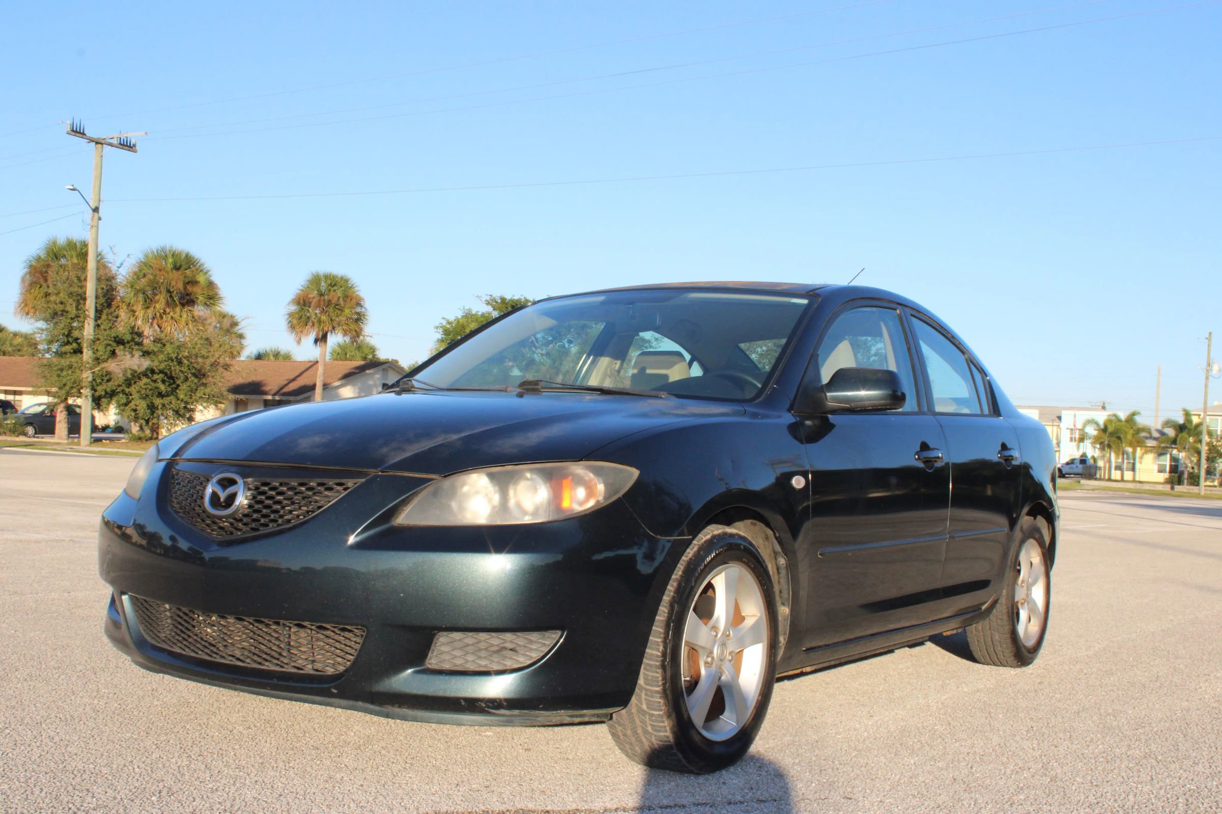 Used 2004 MAZDA MAZDA3 I w/ Pwr & 16" Alloy Wheel Pkg