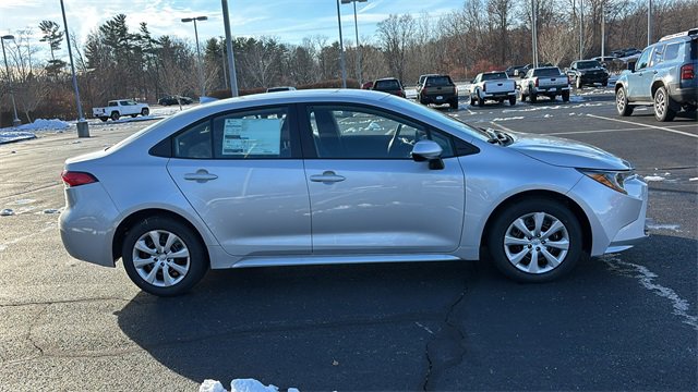 New 2026 Toyota Corolla LE image 27