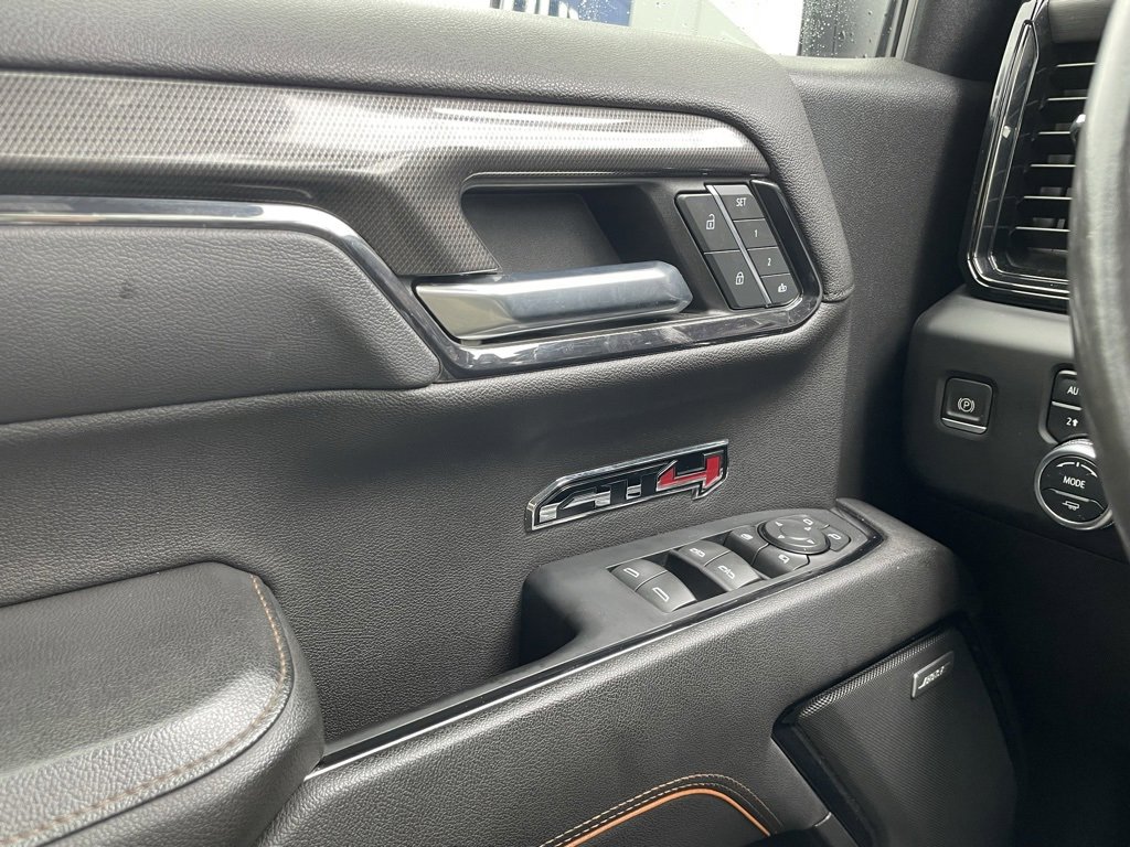 Used 2022 GMC Sierra 1500 AT4 w/ AT4 Premium Package image 19