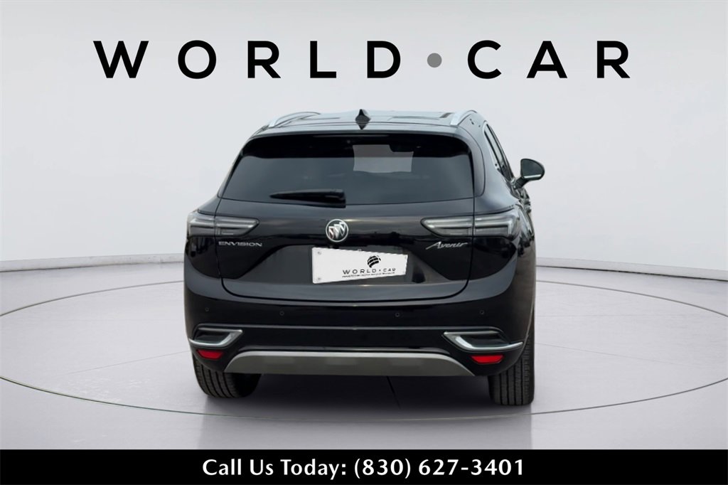 Used 2021 Buick Envision Avenir w/ Technology Package II image 4