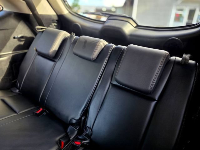 Used 2015 Toyota Highlander Limited AWD/4WD image 42