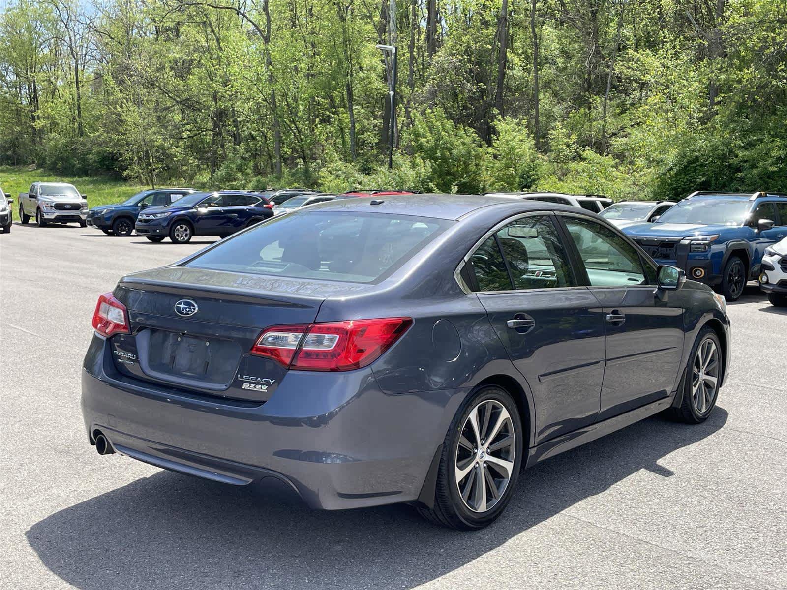 Used 2015 Subaru Legacy 2.5i Limited AWD/4WD image 5