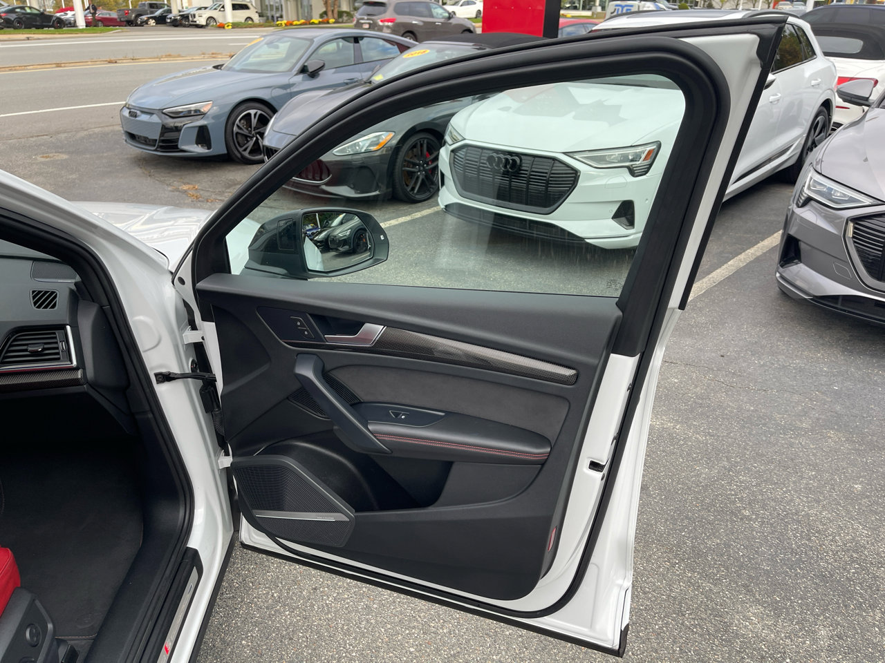 Used 2022 Audi SQ5 Premium Plus image 33