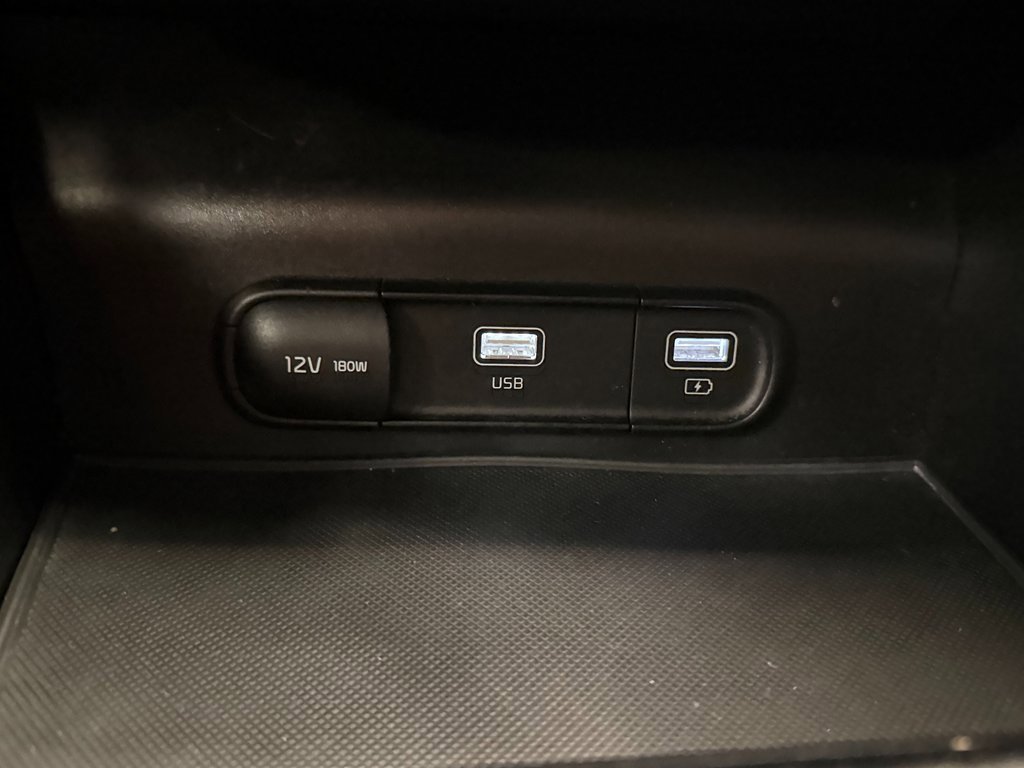 Used 2022 Kia K5 LXS image 15
