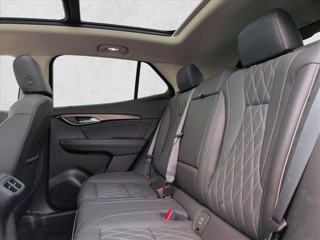 Used 2023 Buick Envision Avenir AWD/4WD image 21