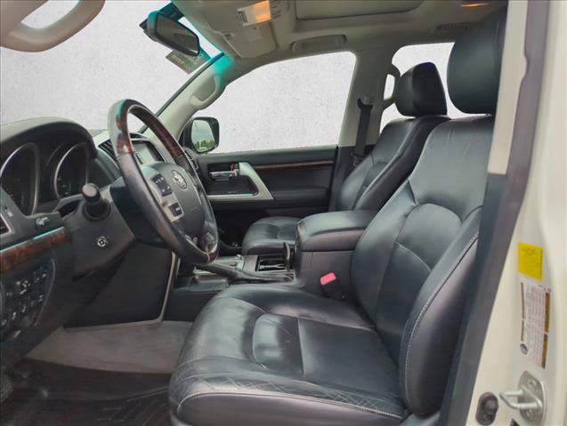 Used 2014 Toyota Land Cruiser AWD/4WD image 16