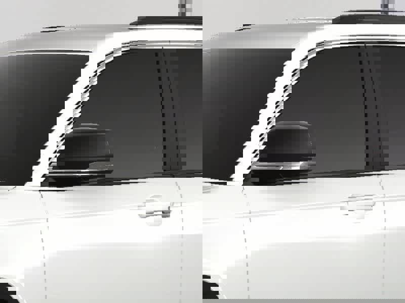 New 2025 Jeep Grand Cherokee Limited image 15