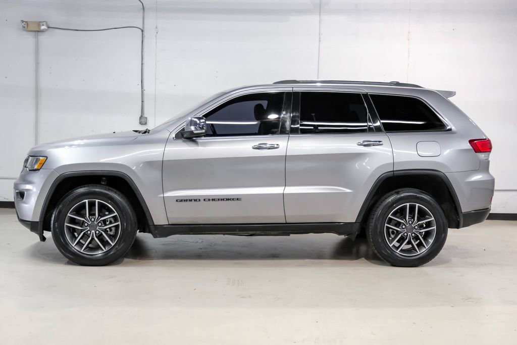 Used 2021 Jeep Grand Cherokee Limited AWD/4WD image 12