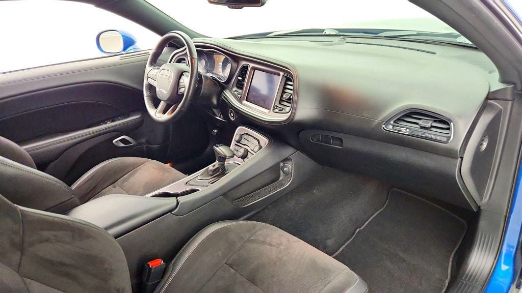 Used 2022 Dodge Challenger GT w/ Plus Package AWD/4WD image 23