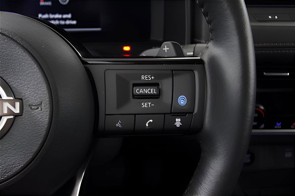 Used 2024 Nissan Rogue Platinum w/ Platinum Premium Package image 19