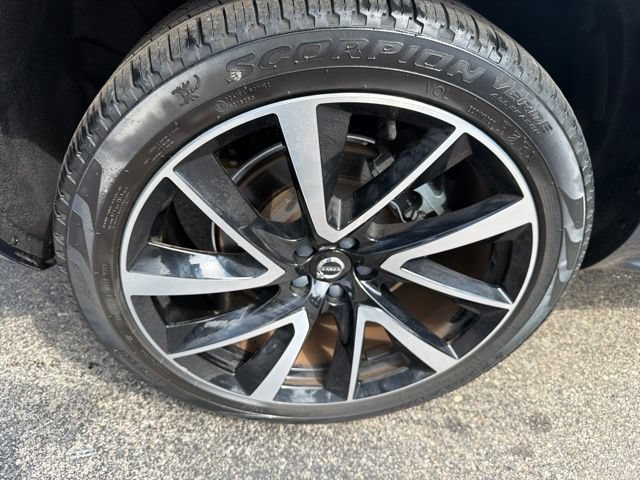 Used 2023 Volvo XC90 B6 Plus w/ Protection Package Premier AWD/4WD image 39