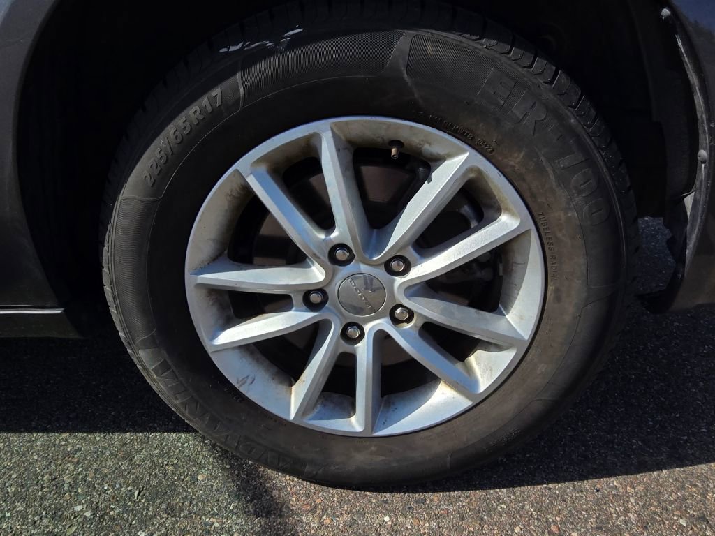 Used 2020 Dodge Grand Caravan SXT image 11