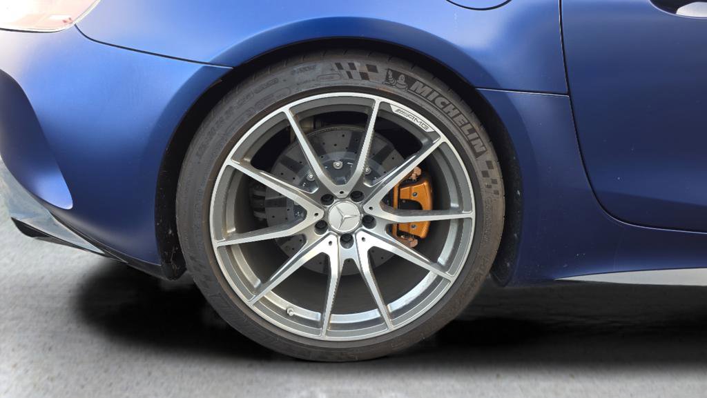 Used 2020 Mercedes-Benz AMG GT R image 16