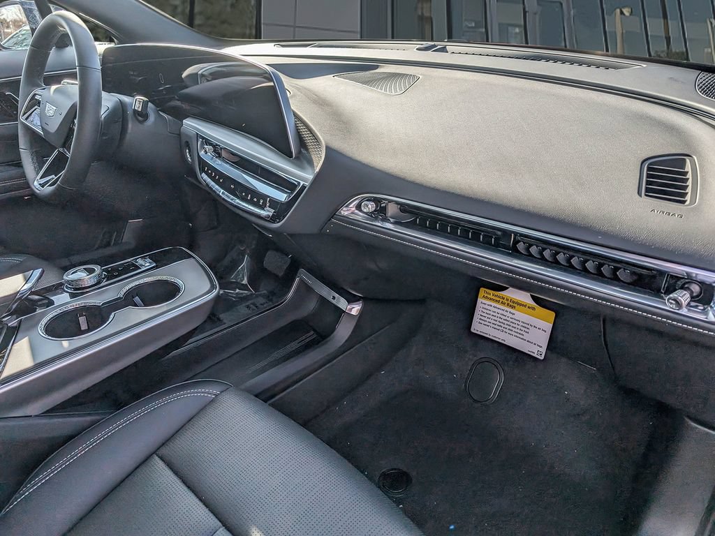 New 2025 Cadillac Lyriq Sport AWD/4WD image 26