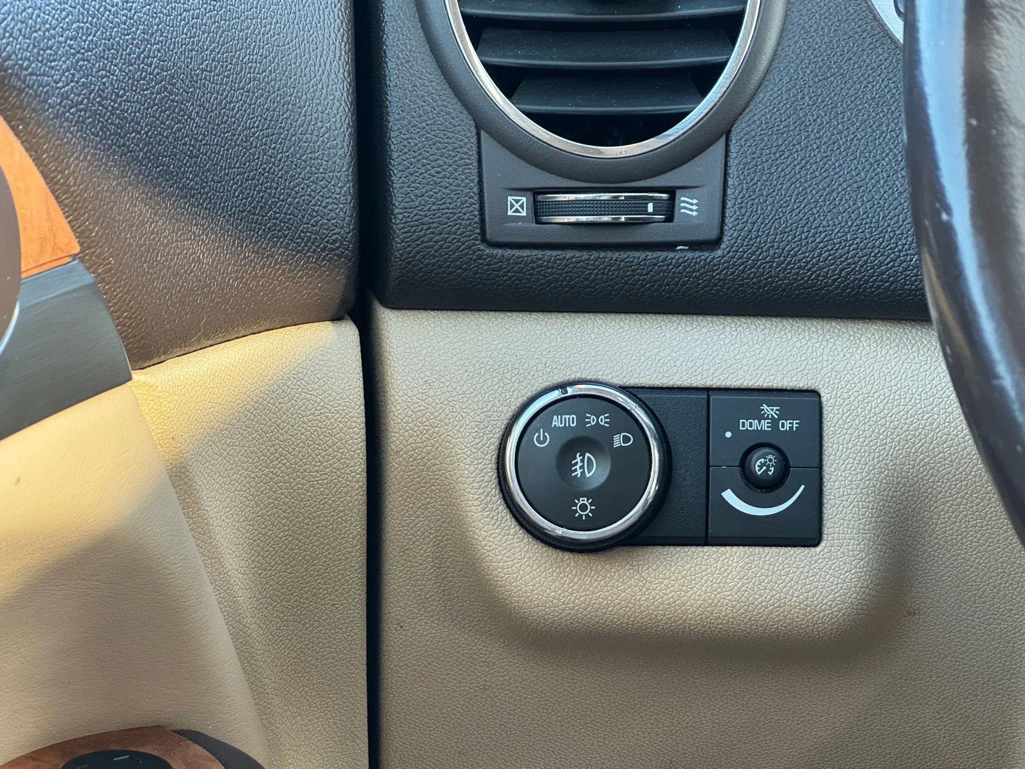 Used 2012 Buick Enclave Leather w/ Trailering Provision Package image 38