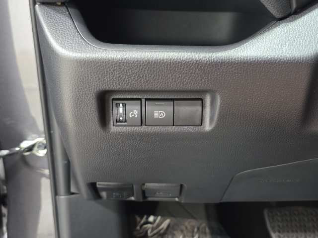 Certified 2025 Toyota RAV4 XLE AWD/4WD image 26