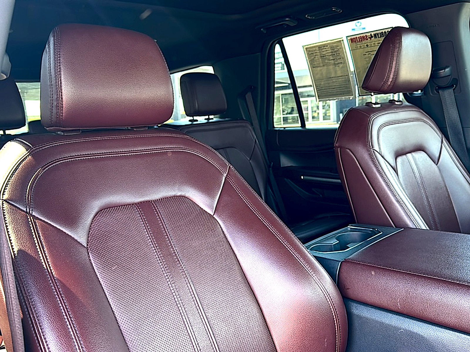Used 2023 Ford Expedition Limited image 26