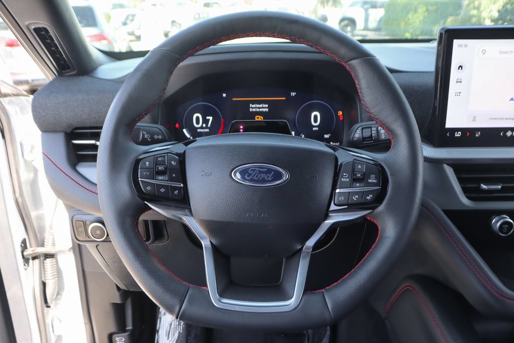 Used 2026 Ford Explorer ST-Line w/ ST-Line Street Pack AWD/4WD image 23