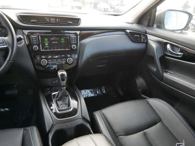 Certified 2022 Nissan Rogue Sport SL image 14