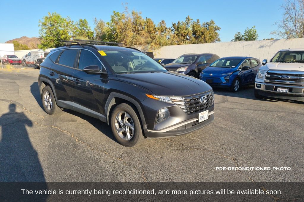 Used 2022 Hyundai Tucson SEL w/ Winter Package AWD/4WD image 3
