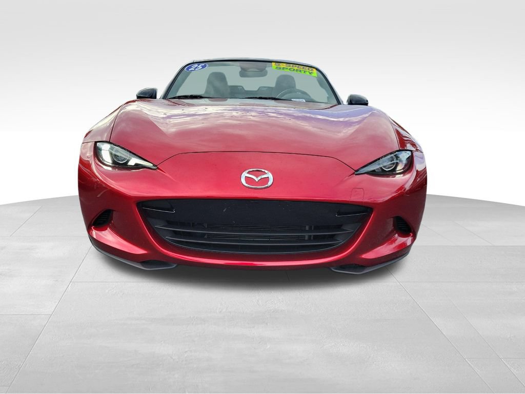 Used 2025 MAZDA MX-5 Miata Sport RWD image 15