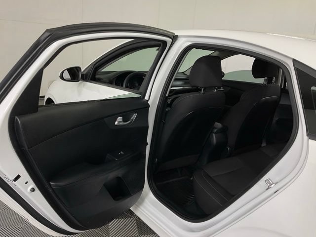 Used 2019 Kia Forte LXS FWD image 32