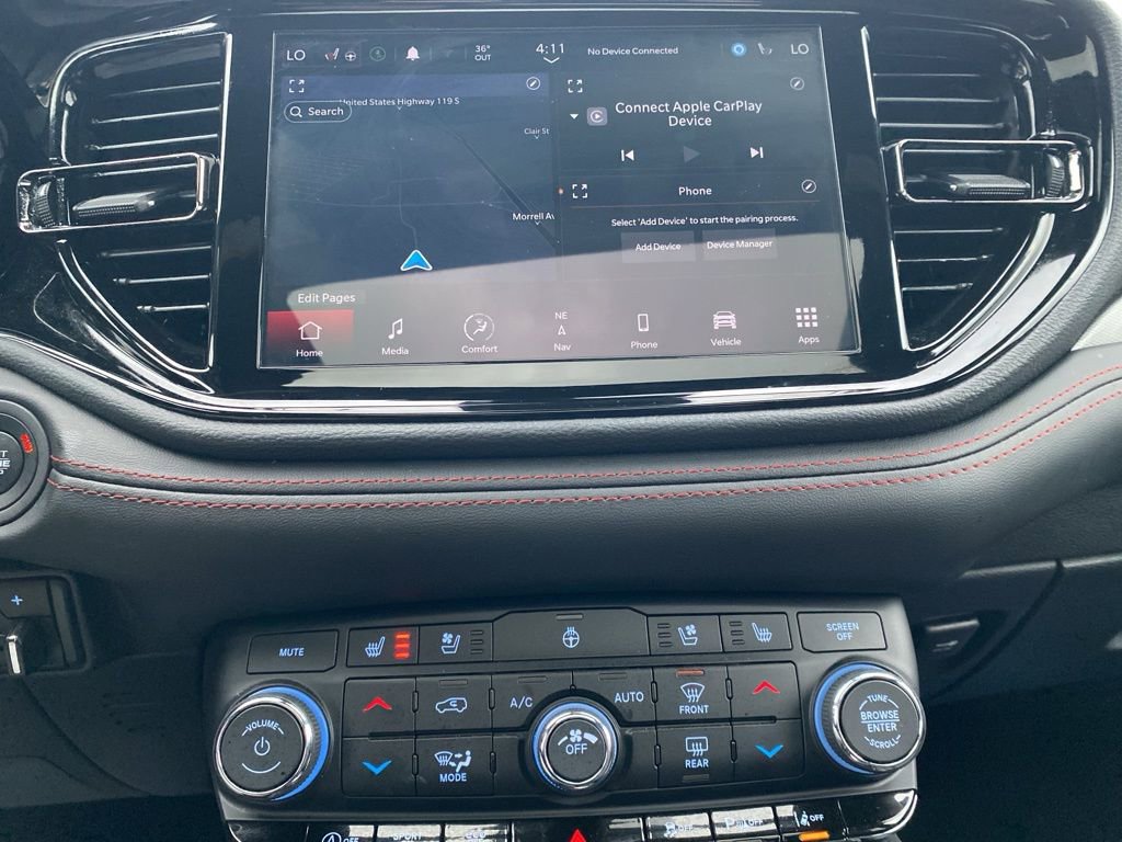 Used 2025 Dodge Durango GT image 36