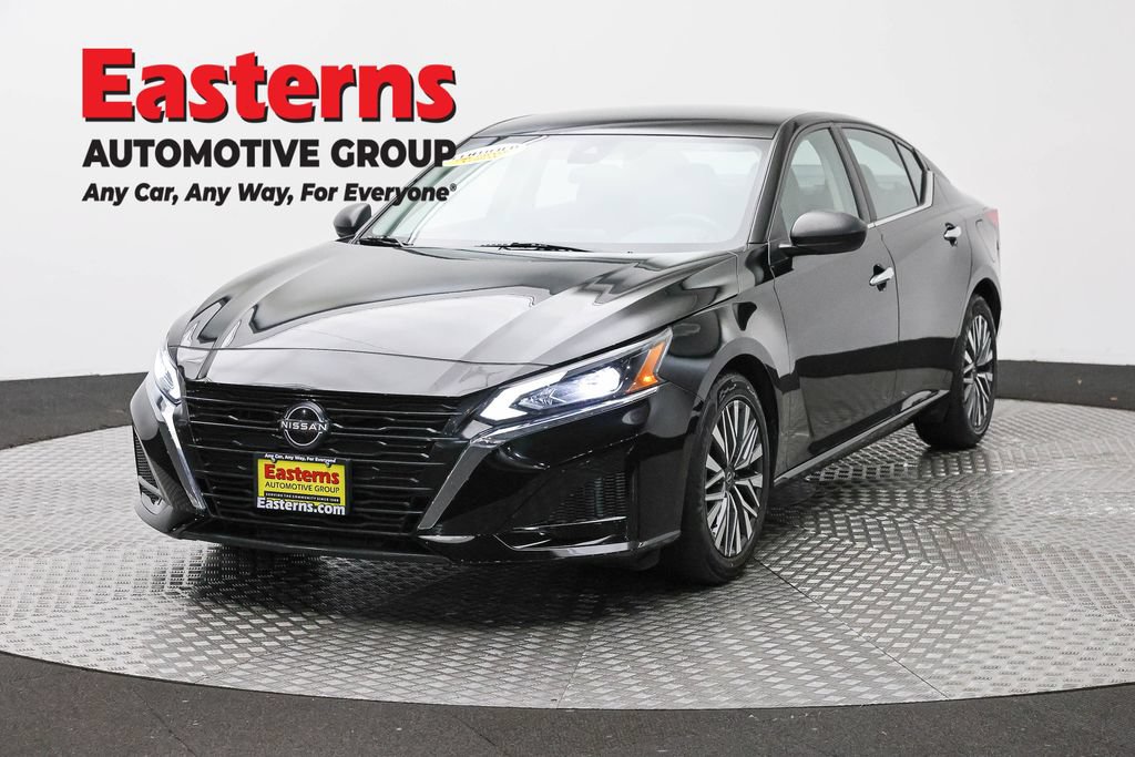 Used 2024 Nissan Altima 2.5 SV FWD video 1