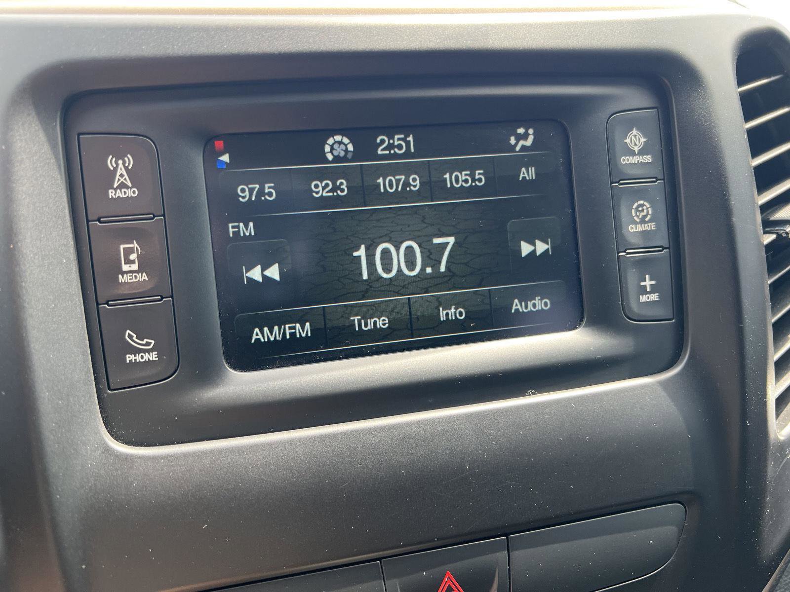 Used 2015 Jeep Cherokee Sport w/ Cold Weather Group FWD image 26
