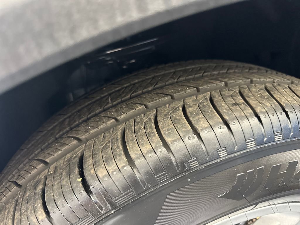 New 2026 Ford Explorer Active AWD/4WD image 28