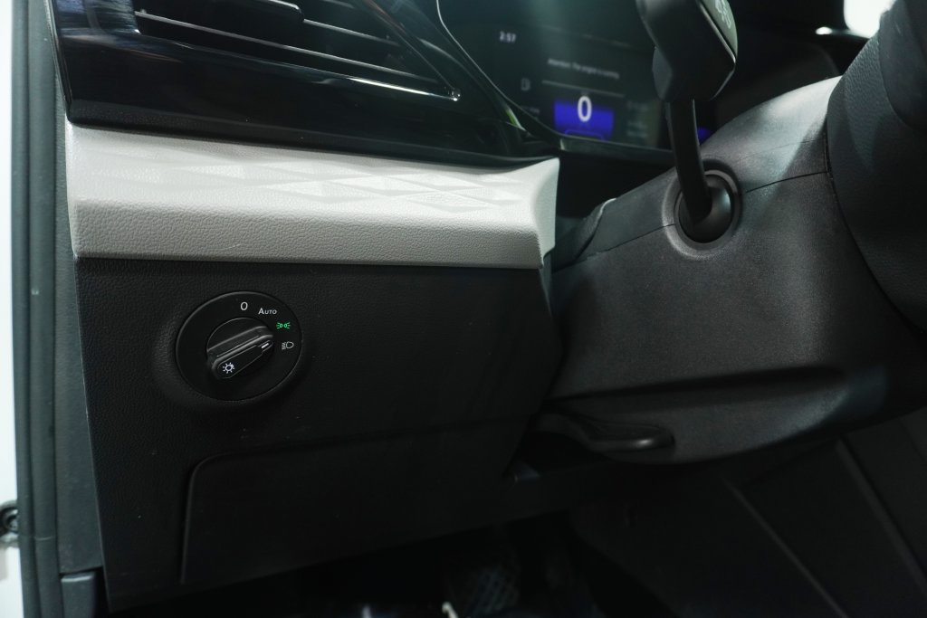 Used 2023 Volkswagen Taos S FWD image 16