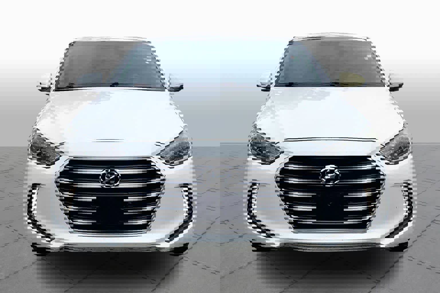 Used 2017 Hyundai Elantra Value Edition w/ Cargo Package image 4